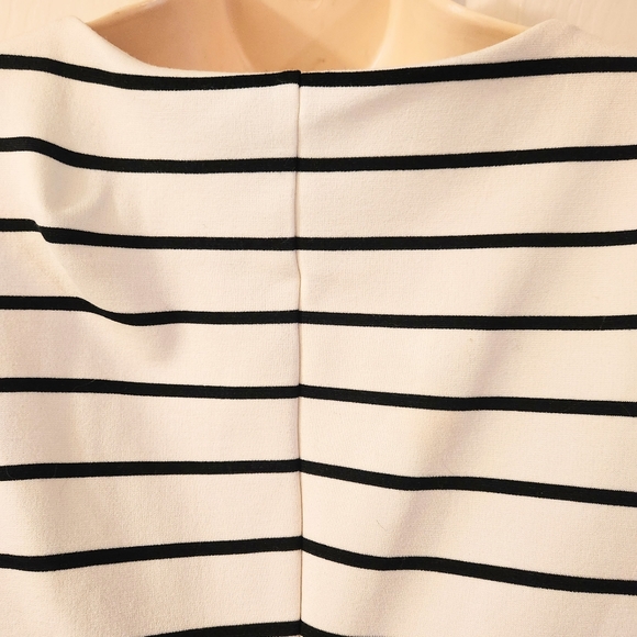 H&M STRIPED LONG SLEEVE DRESS - Picture 9 of 11